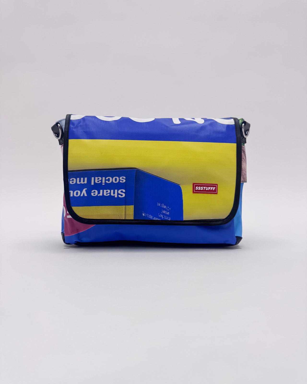 ABBA04 Messenger Bag