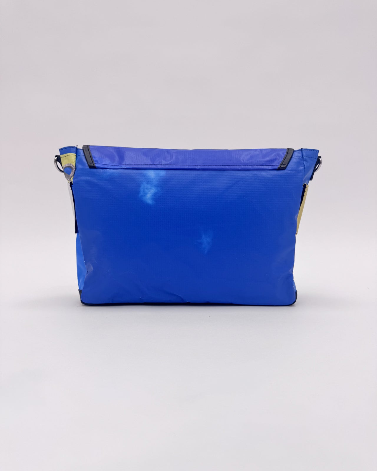 ABBA08 Messenger Bag