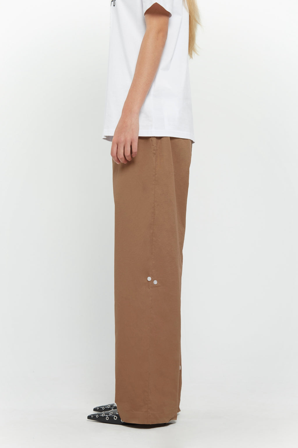Beige cotton twill trousers with tailored straight fit and SSSTUFFF button detailing on legs