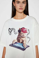 White t-shirt with embroidered SSSTUFFF logo and silicone-printed musical notes