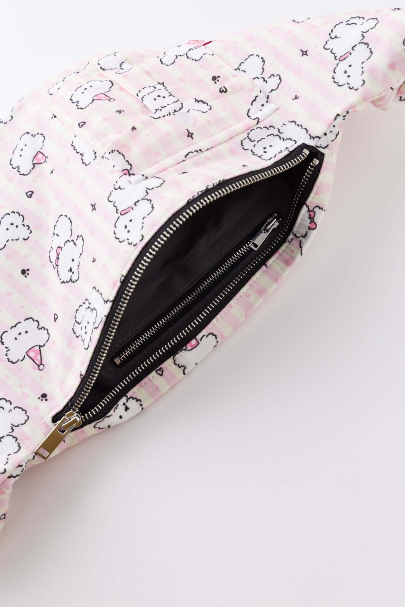 Baby pink mini bag with cartoon  dogs pattern
