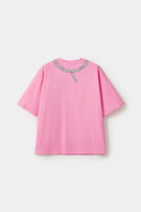 Pink t-shirt with necklace puffy print

