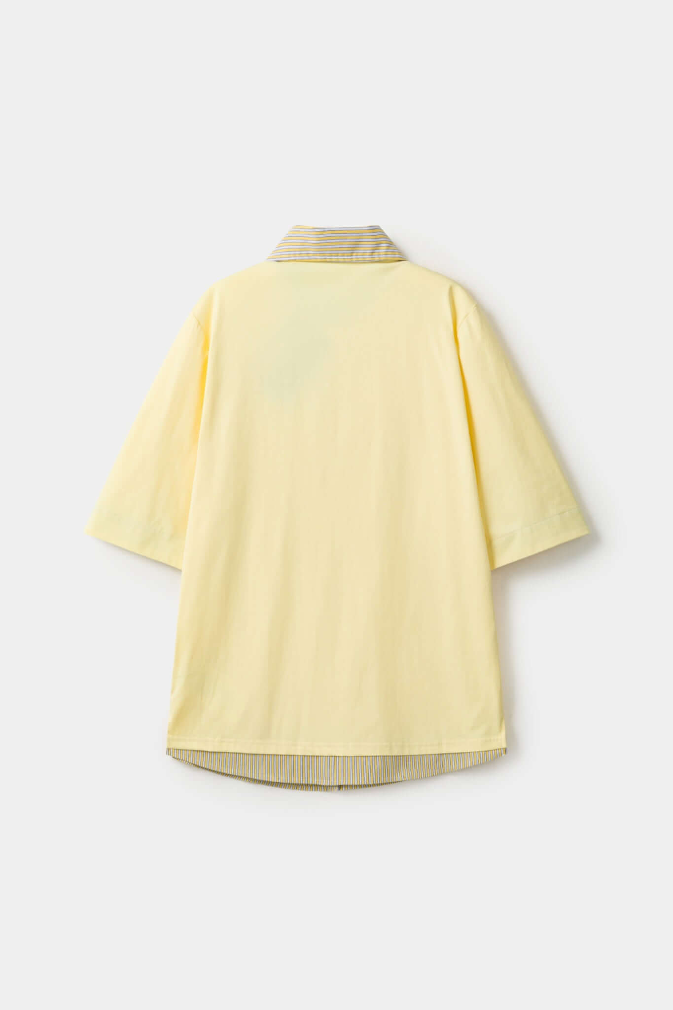 Yellow polo shirt with checkered collar and sleeves
