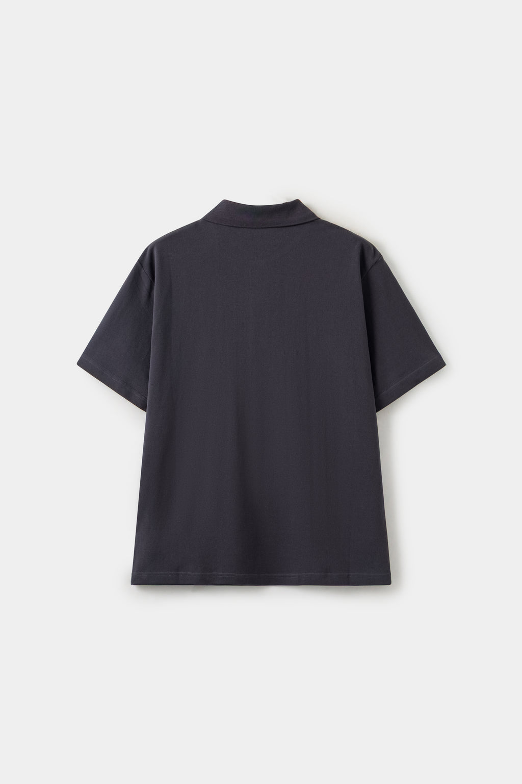 Back view of the polo, plain charcoal with no stripes.