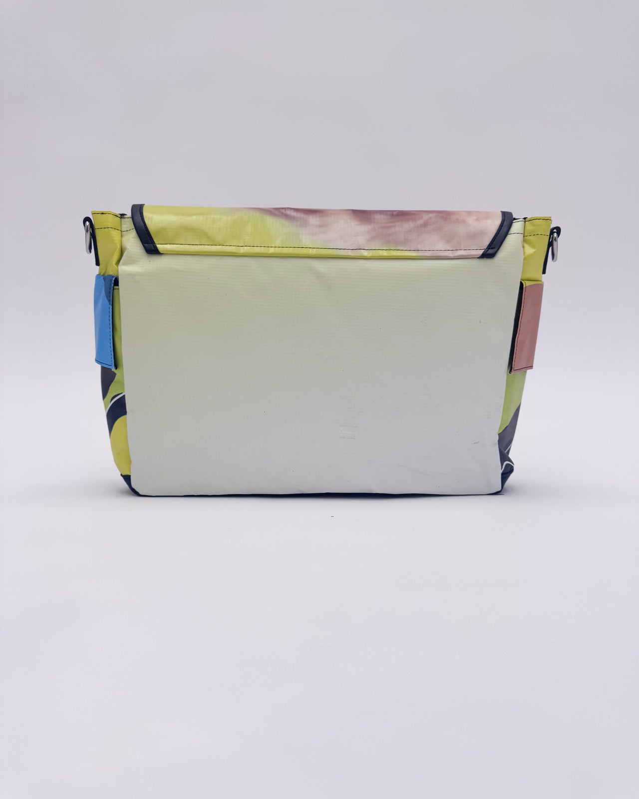 ABBA02 Messenger Bag