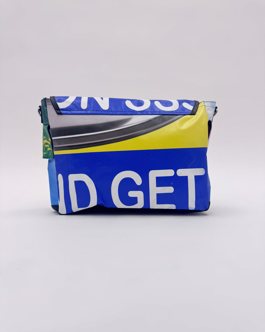 UPCYCLING 1/1 BAG No.04