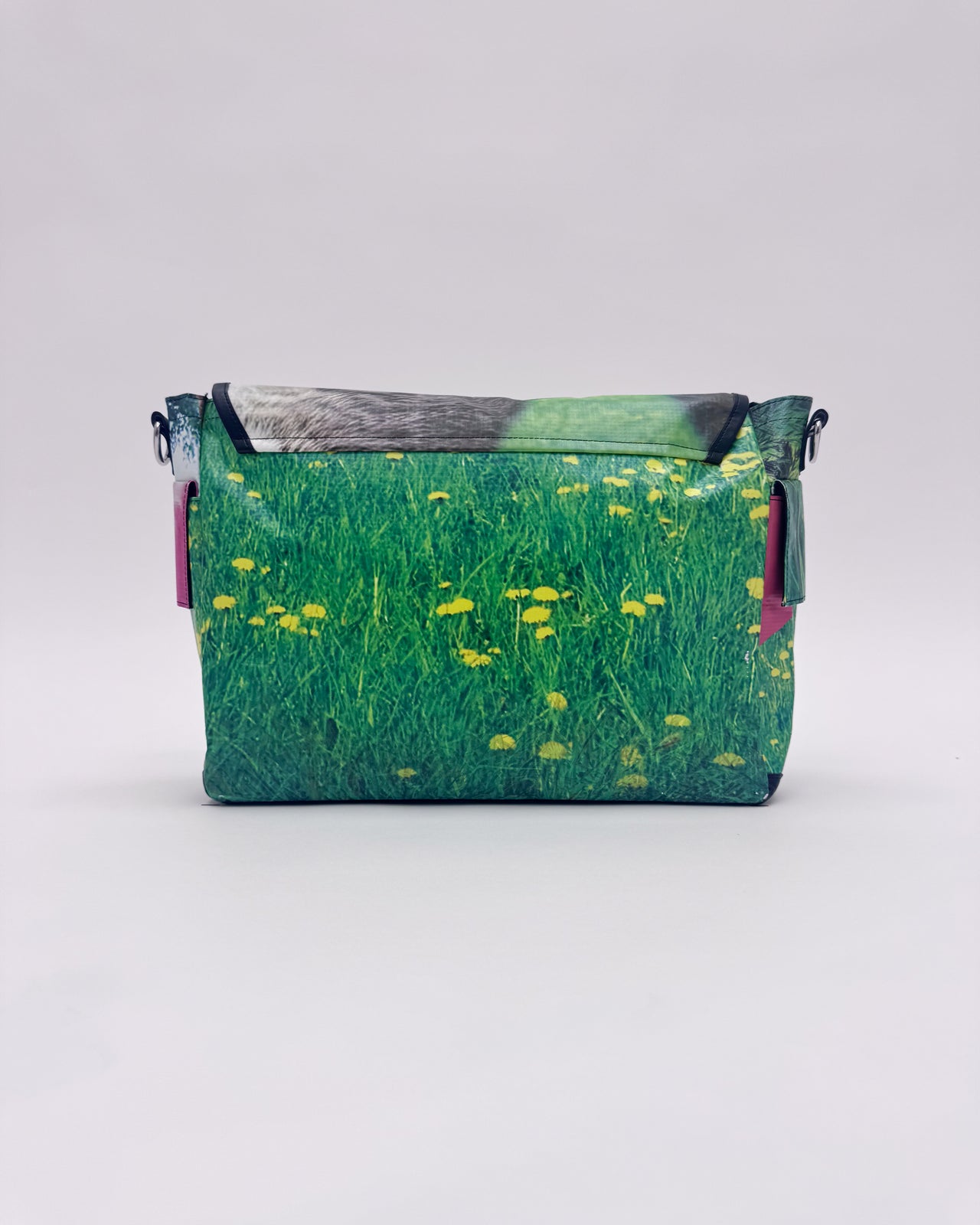 ABBA05 Messenger Bag