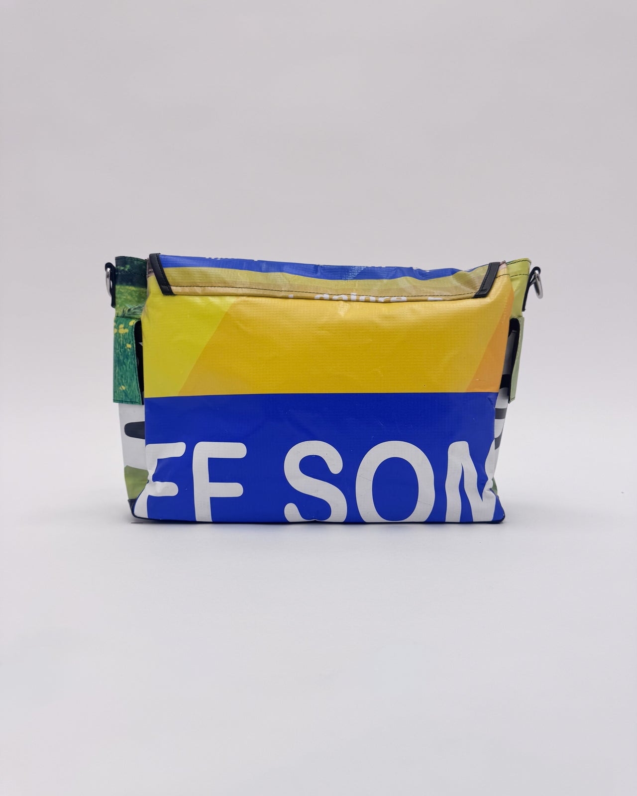 ABBA06 Messenger Bag