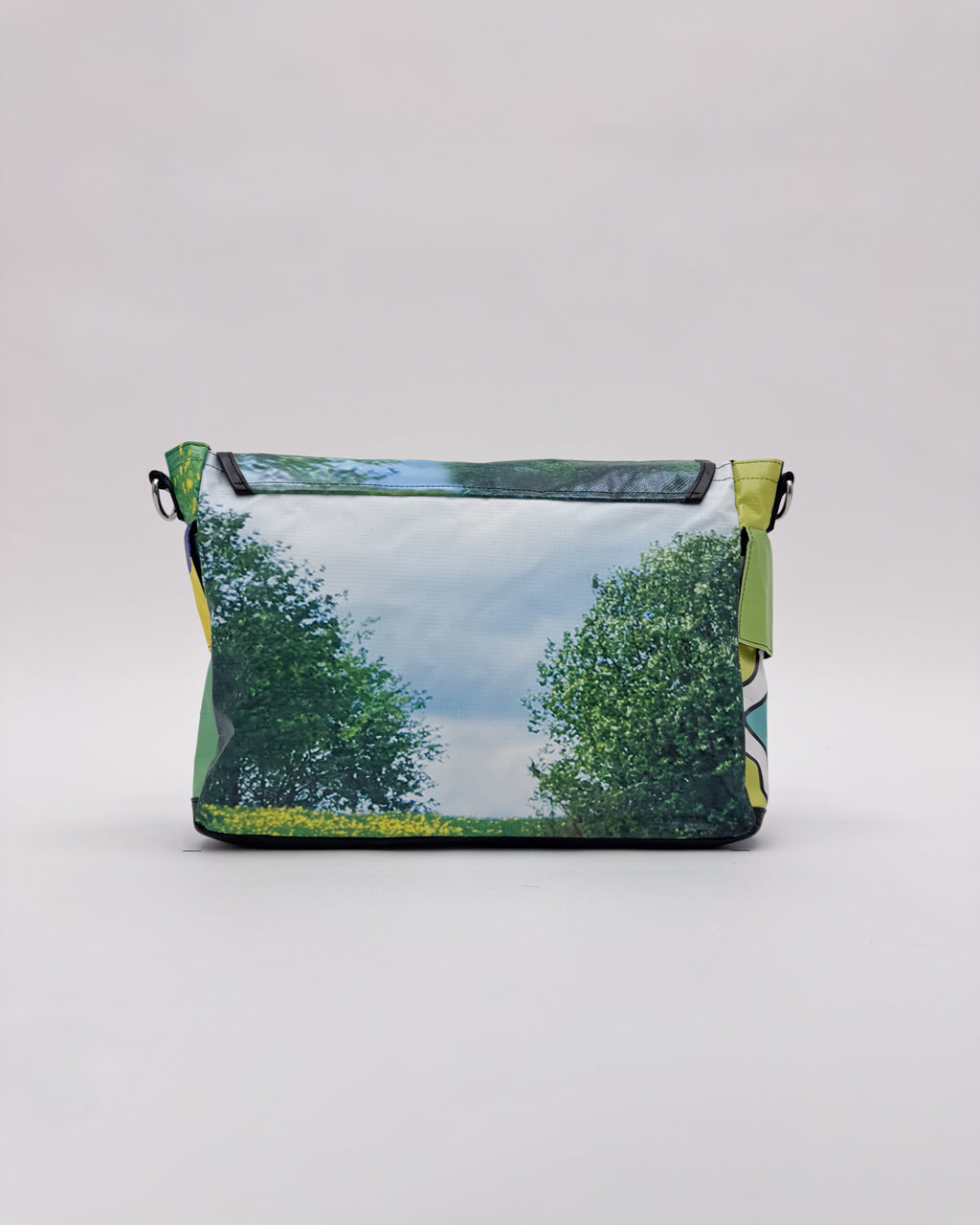 UPCYCLING 1/1 BAG No.28