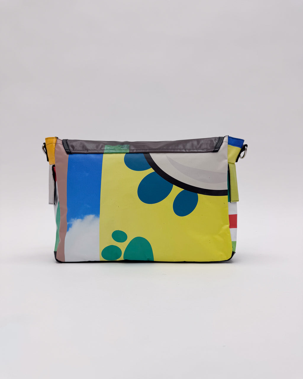 UPCYCLING 1/1 BAG No.30