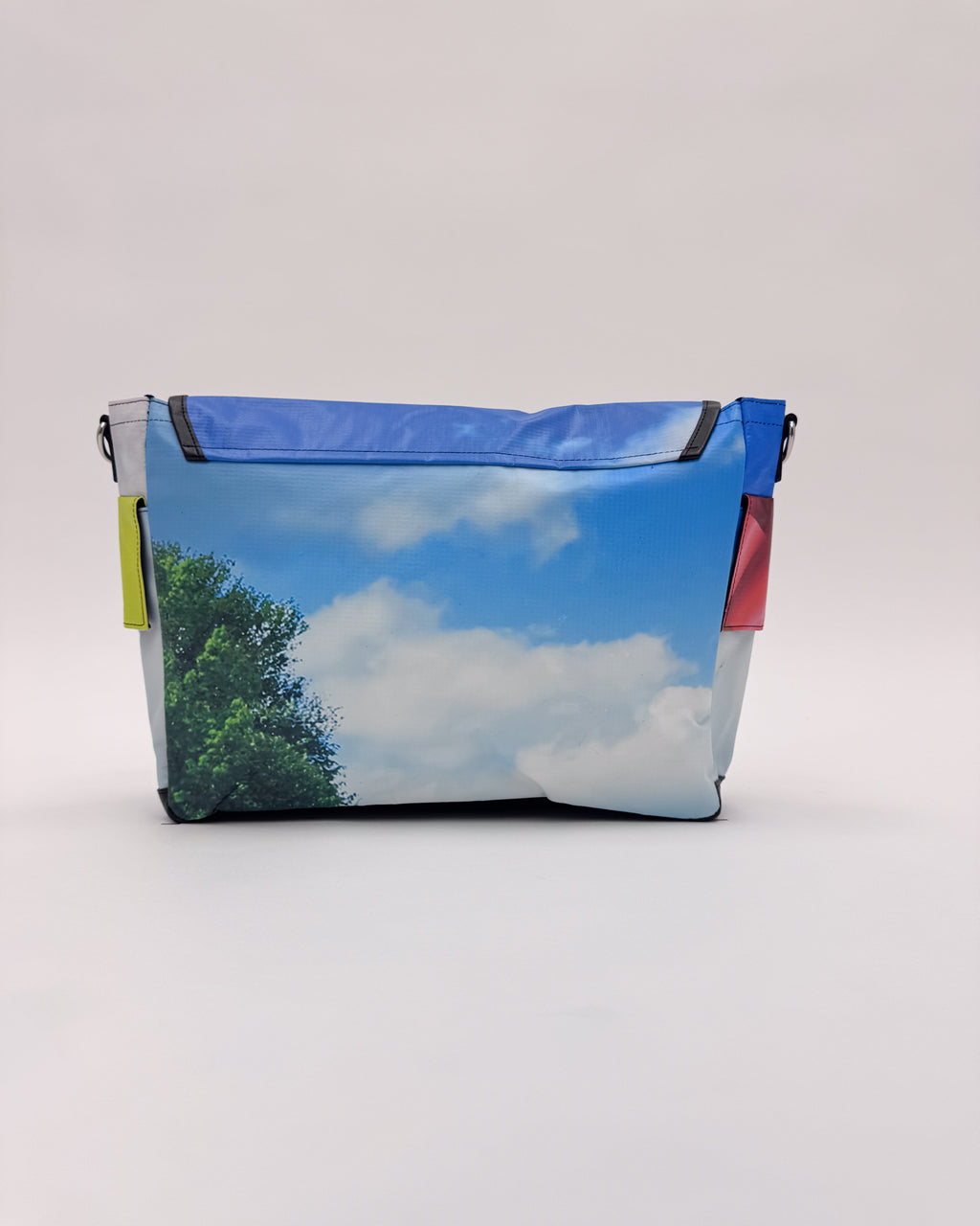 UPCYCLING 1/1 BAG No.37