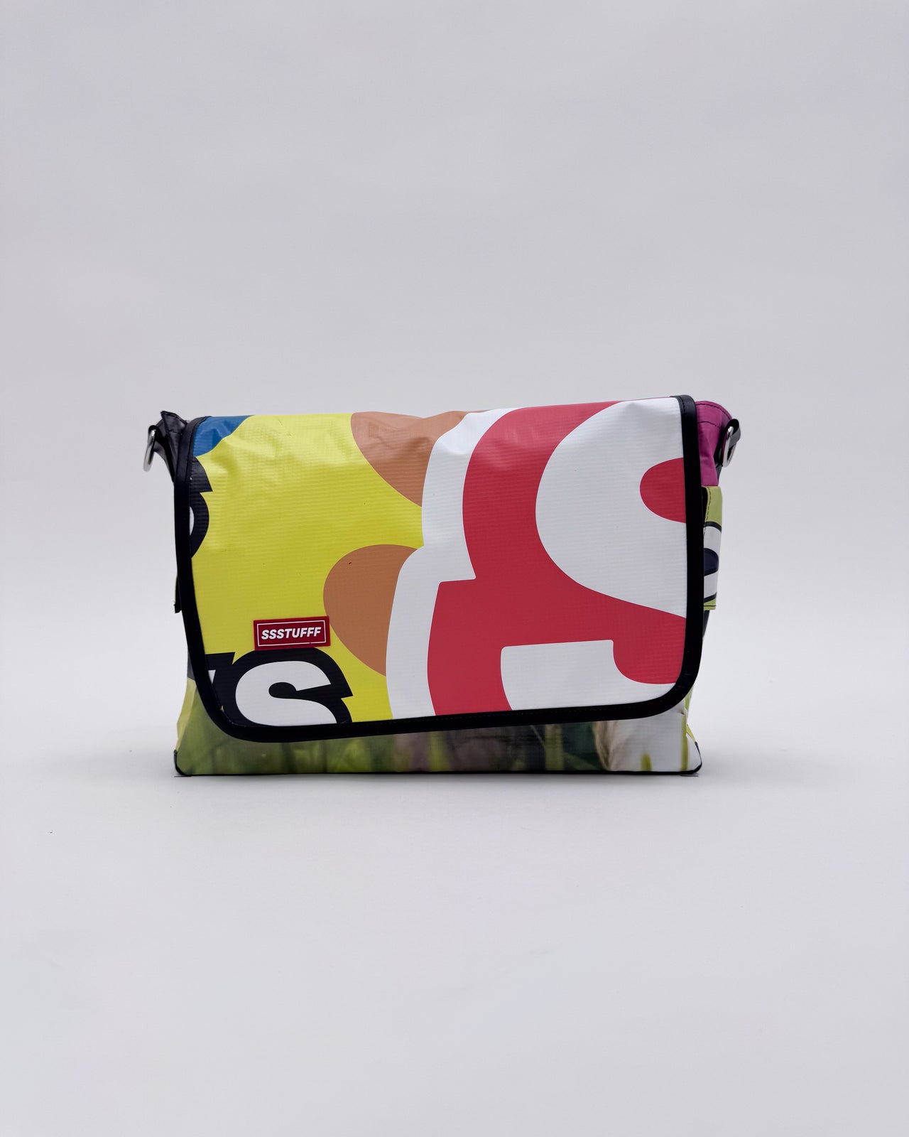 ABBA47 Messenger Bag