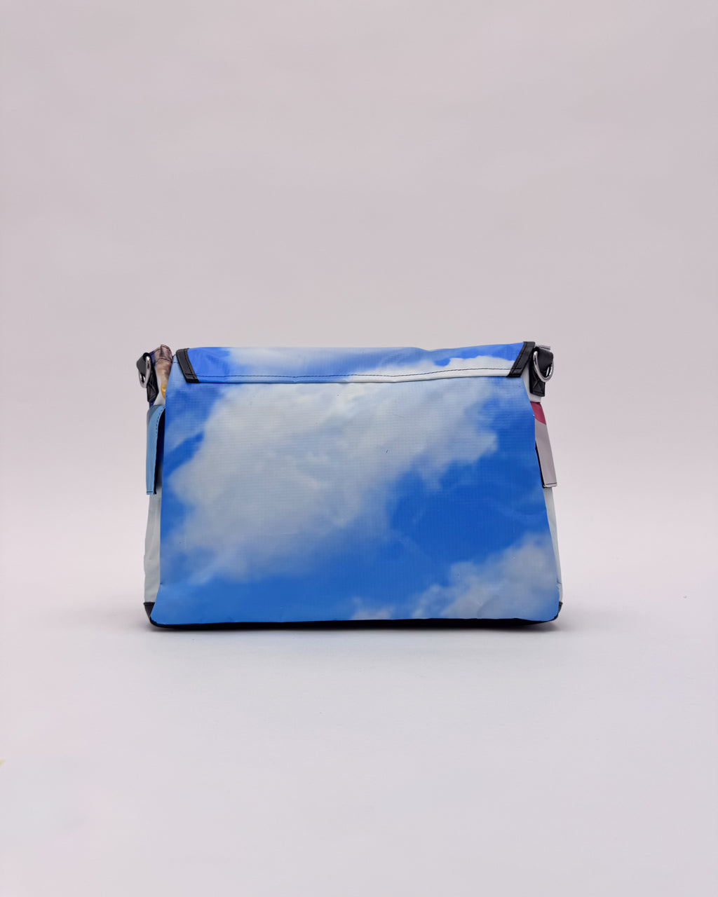 UPCYCLING 1/1 BAG No.57
