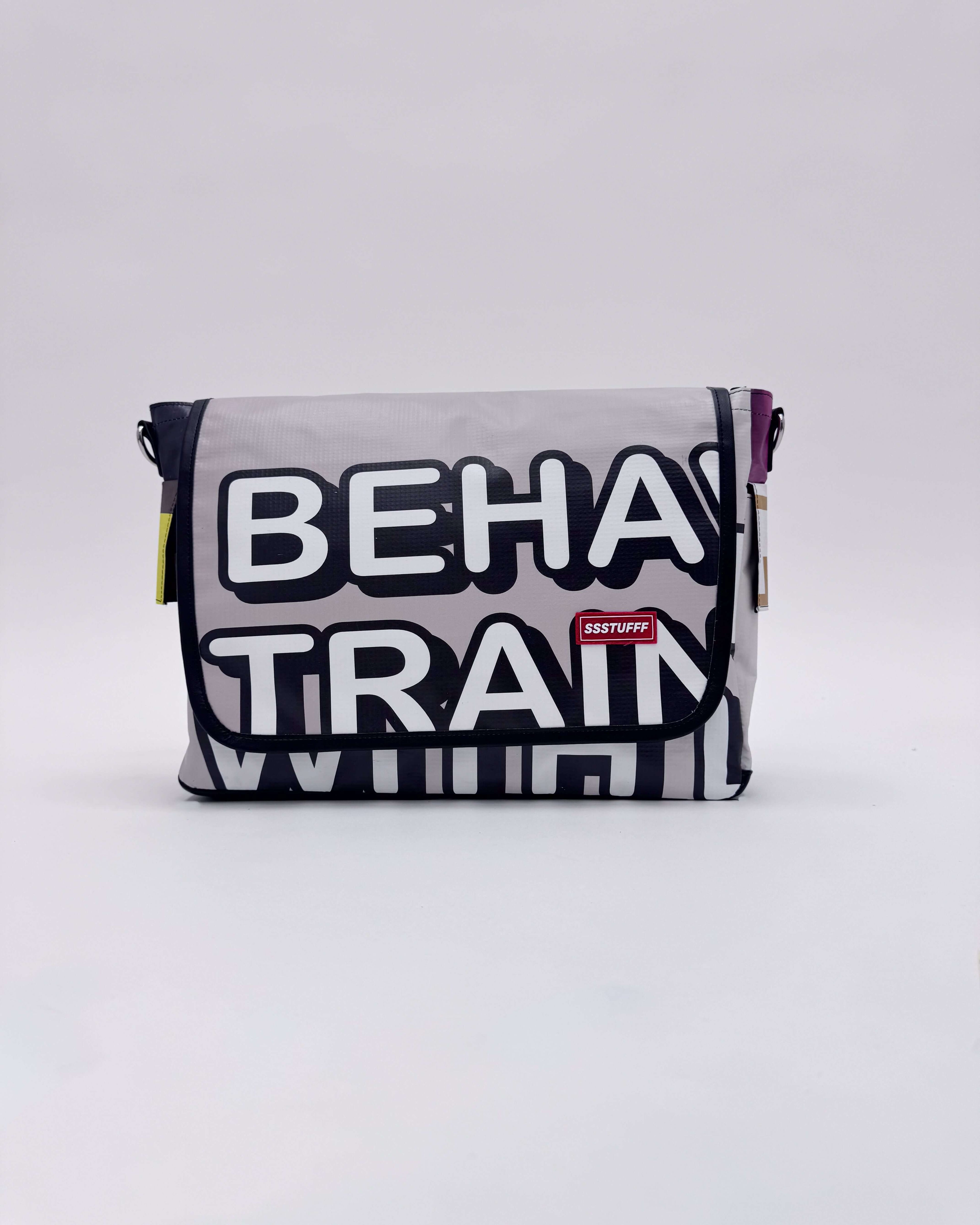 UPCYCLING 1/1 BAG No.64
